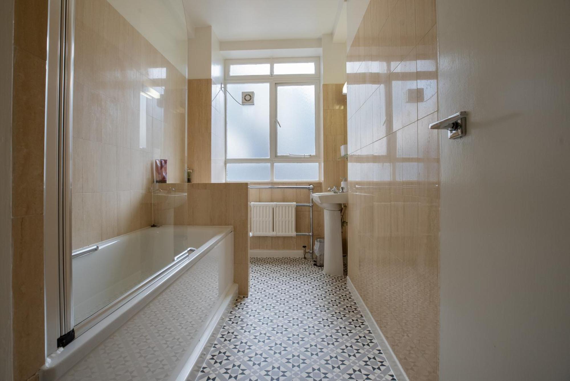 Central Location, Perfect For Attractions & West End London Exterior photo